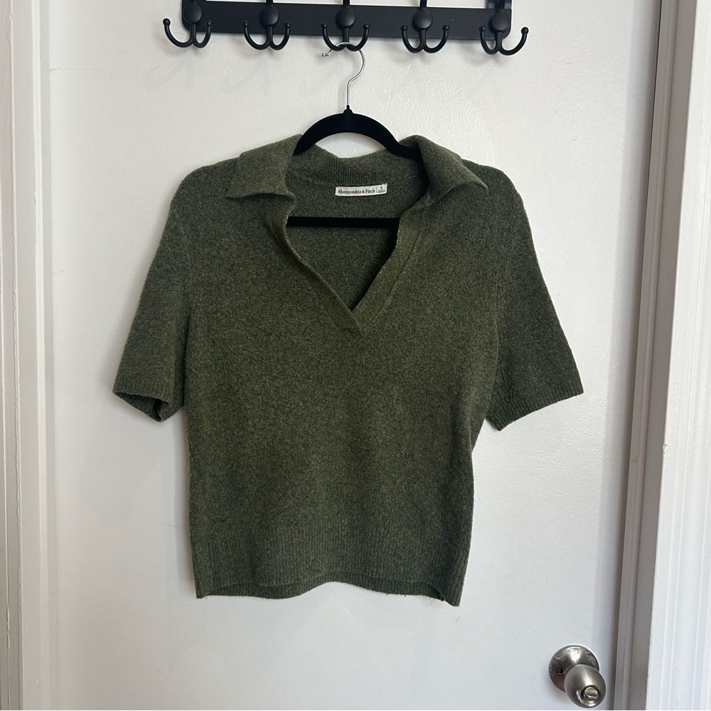 Abercrombie Notch Neck Sweater Tee